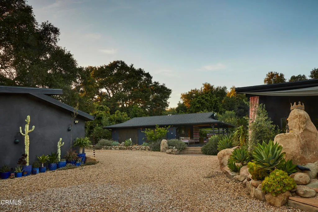 Santa Paula, California 93060, United States, 3 Bedrooms Bedrooms, ,3 BathroomsBathrooms,Residential,Active,153977