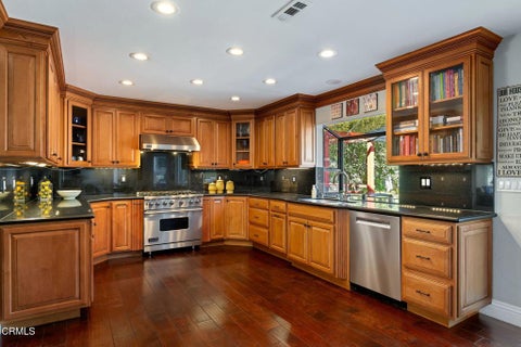 Tiny photo for 11561 E Buttercreek Road, Moorpark, CA 93021 (MLS # V1-38778)