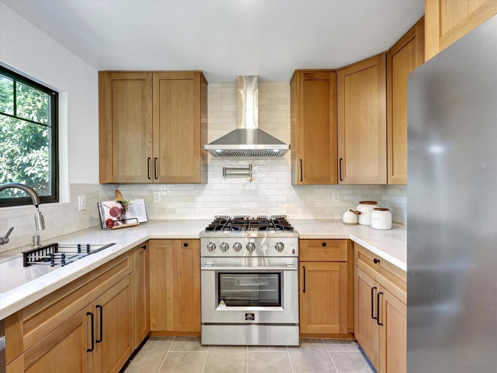 Hillcrest - Residential