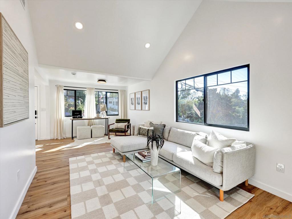 Hillcrest - Residential
