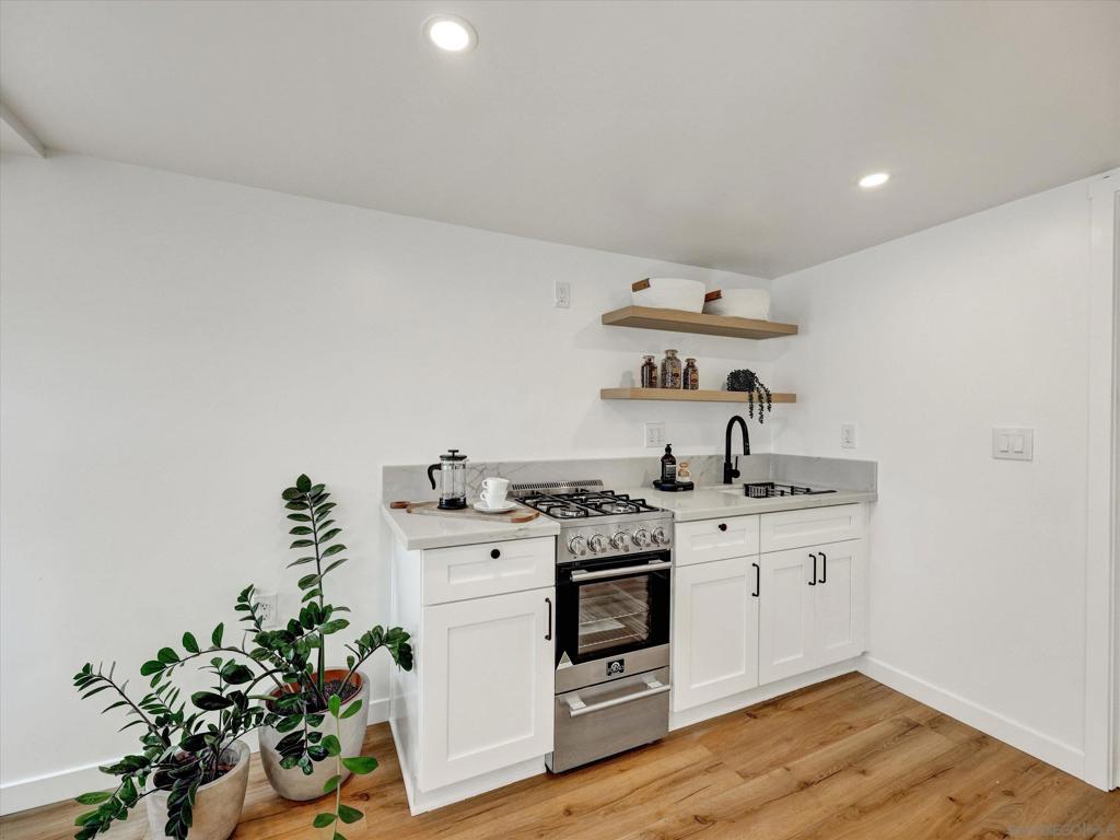 Hillcrest - Residential