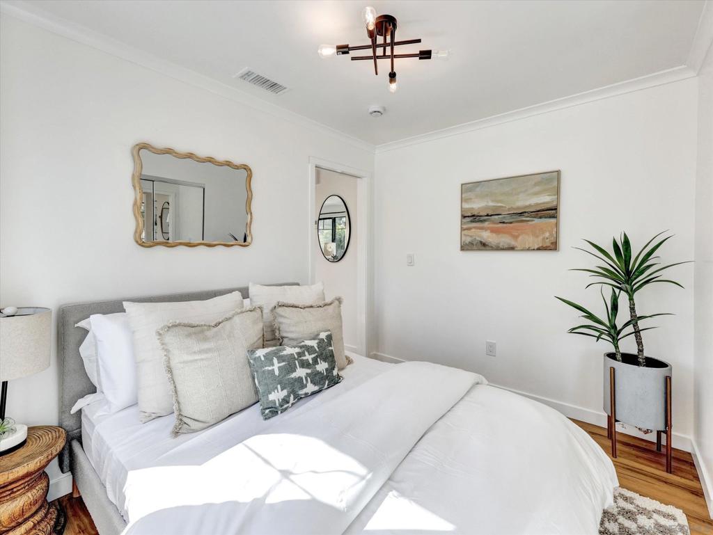 Hillcrest - Residential