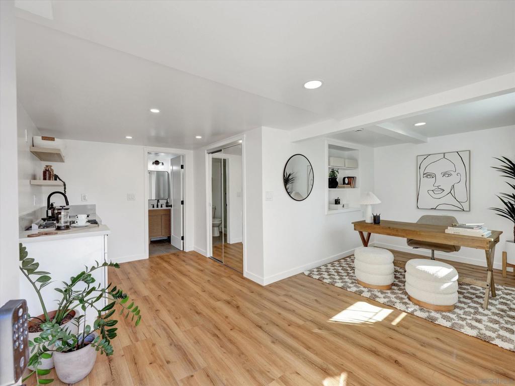 Hillcrest - Residential