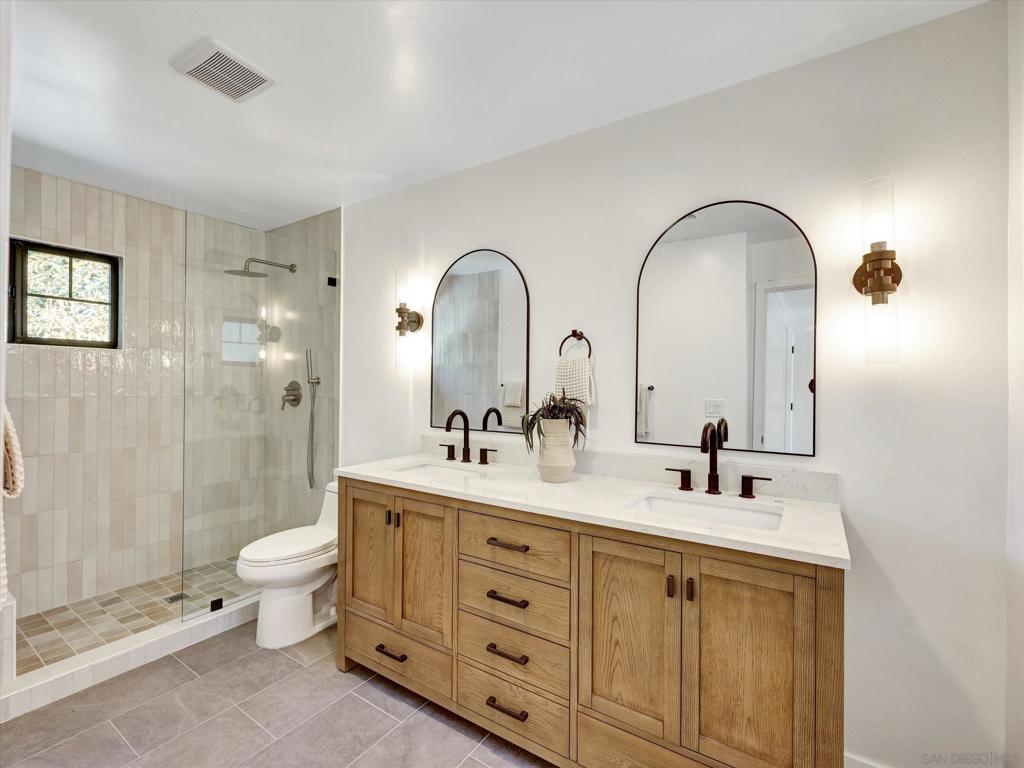 Hillcrest - Residential
