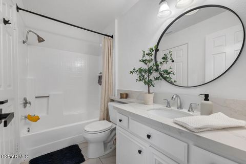 Tiny photo for 845 Warwick Avenue, Thousand Oaks, CA 91360 (MLS # 226001029)