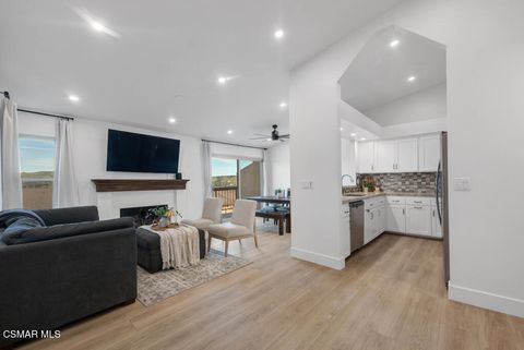 Tiny photo for 845 Warwick Avenue, Thousand Oaks, CA 91360 (MLS # 226001029)