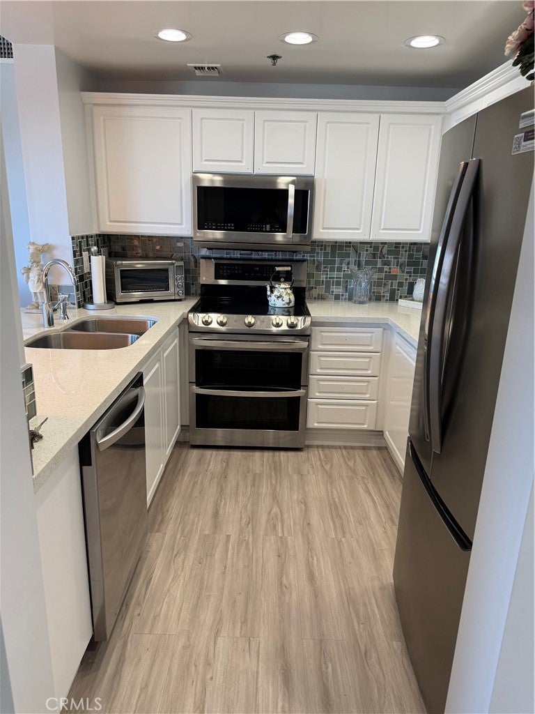 525 E Seaside Way 508