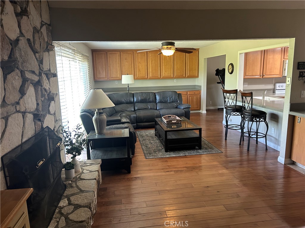 Tustin Meadows (TM) - Residential