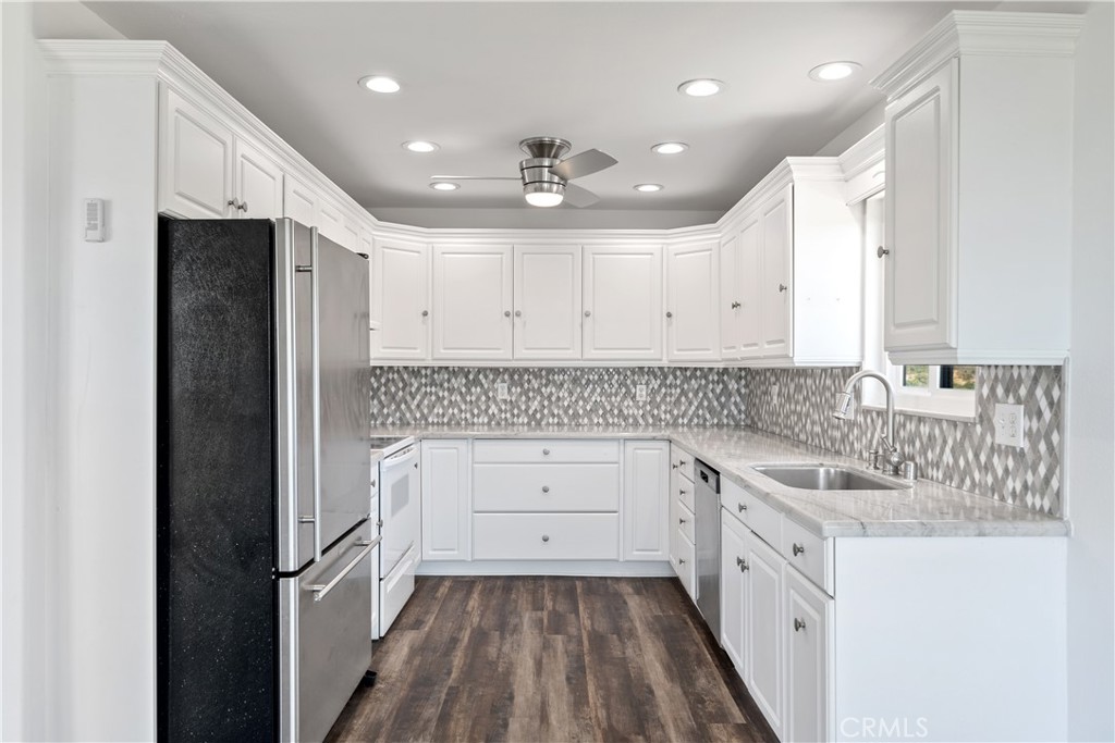 Parkview Manor (PM) - Residential Lease