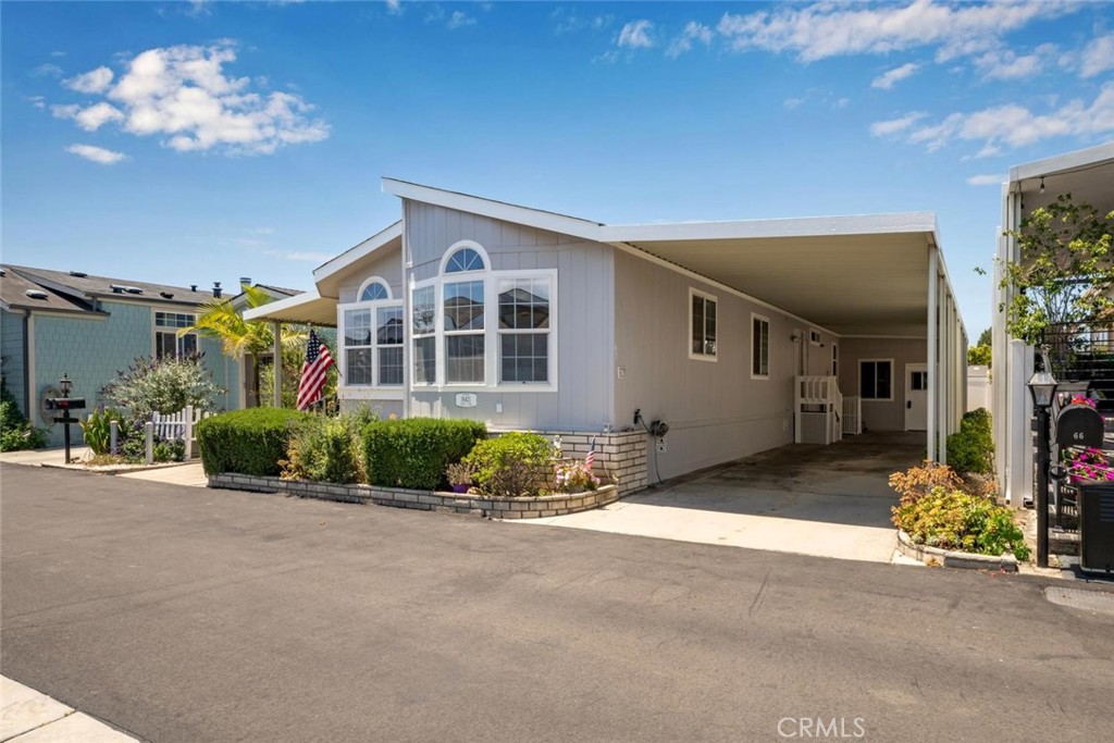 16421 Poipu Ln.