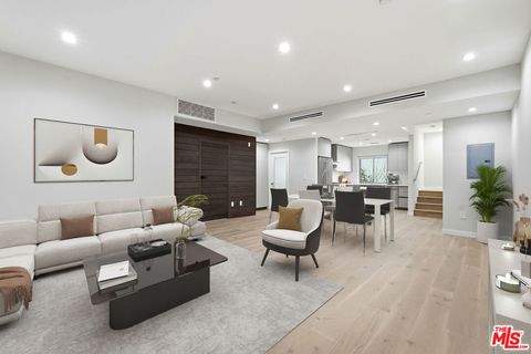 Photo of 1006 Hancock Avenue #C, West Hollywood, CA 90069 (MLS # 26840939)