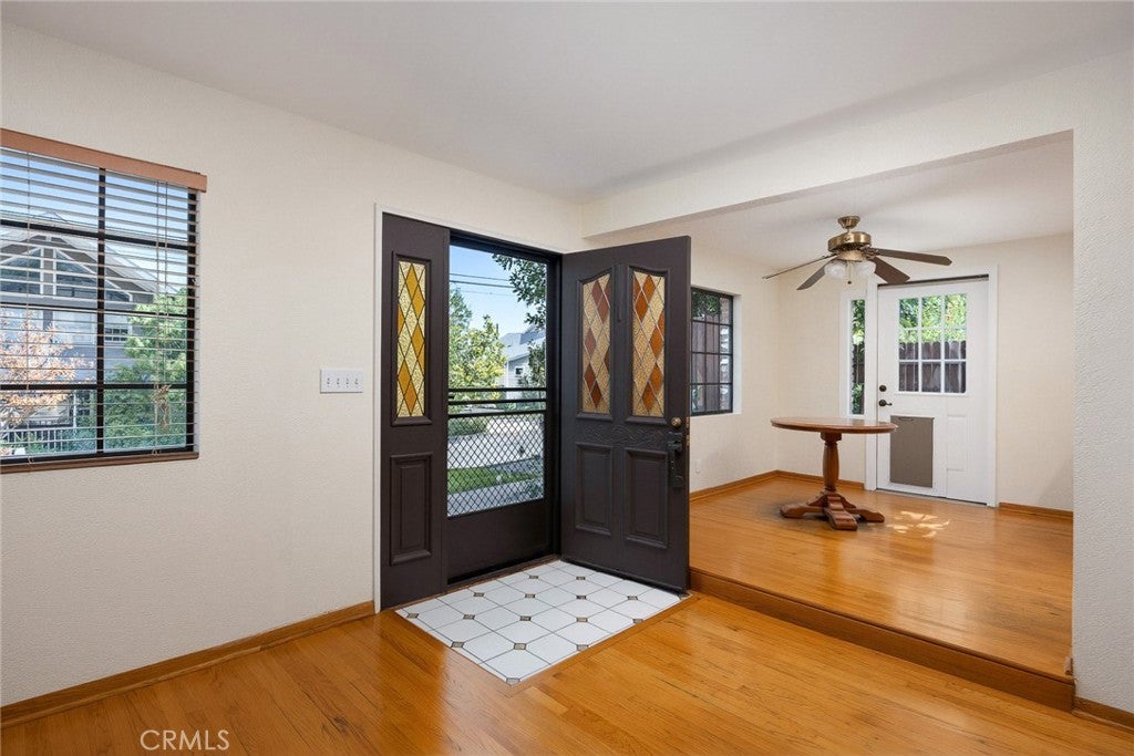 81 W Montecito Avenue