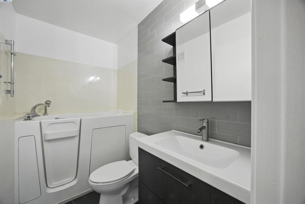 PARK WEBSTER - Residential