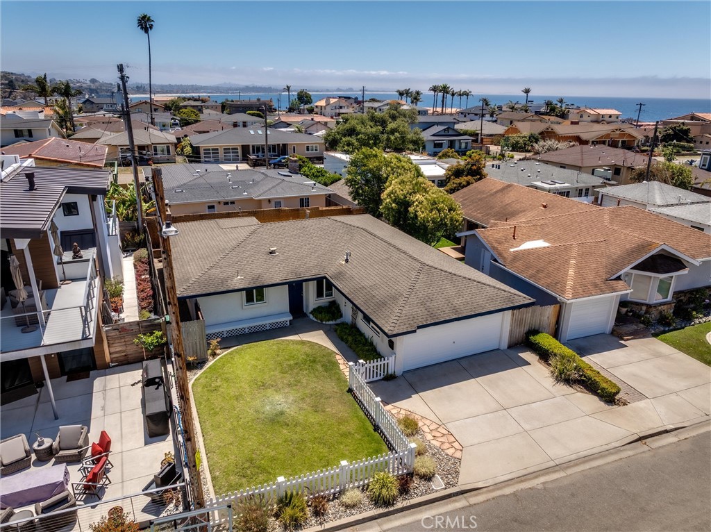 253 Leeward Avenue