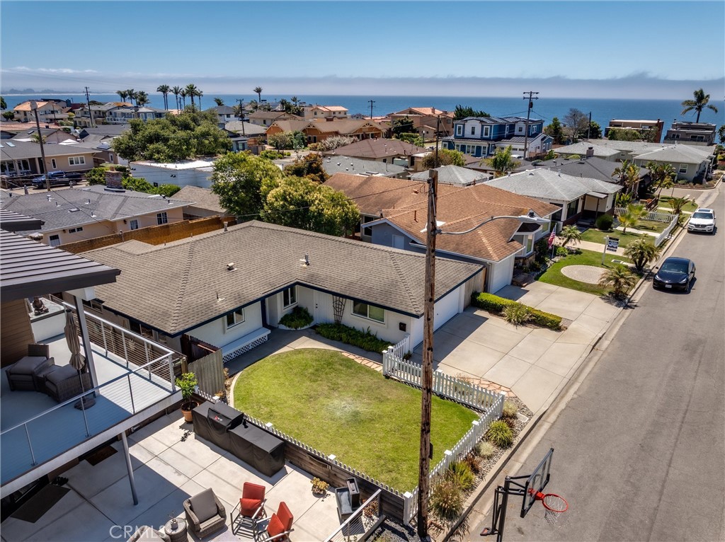 253 Leeward Avenue