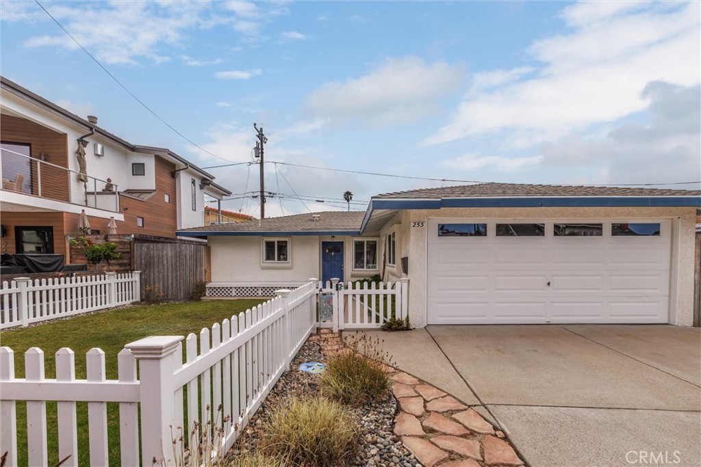 253 Leeward Avenue