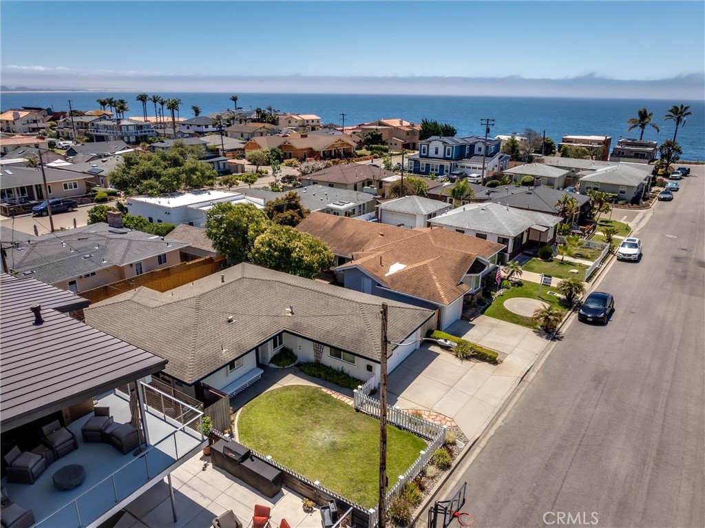 253 Leeward Avenue