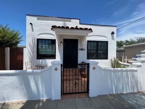 3116 Dwight St. San Diego CA 92104