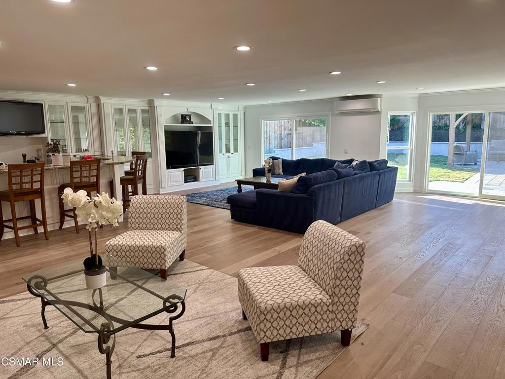 First Neighborhood/Custom-705 - 705 - Residential