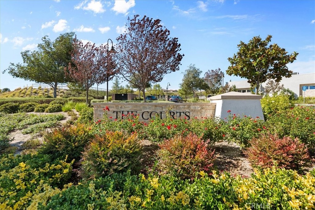 Four Seasons - Residential