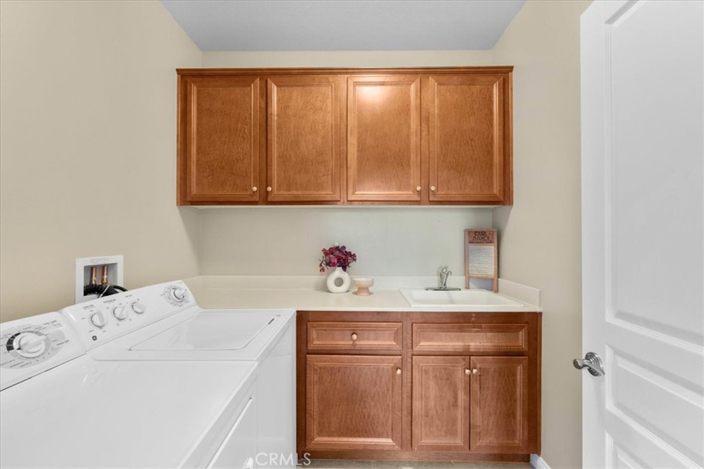 Four Seasons - Residential