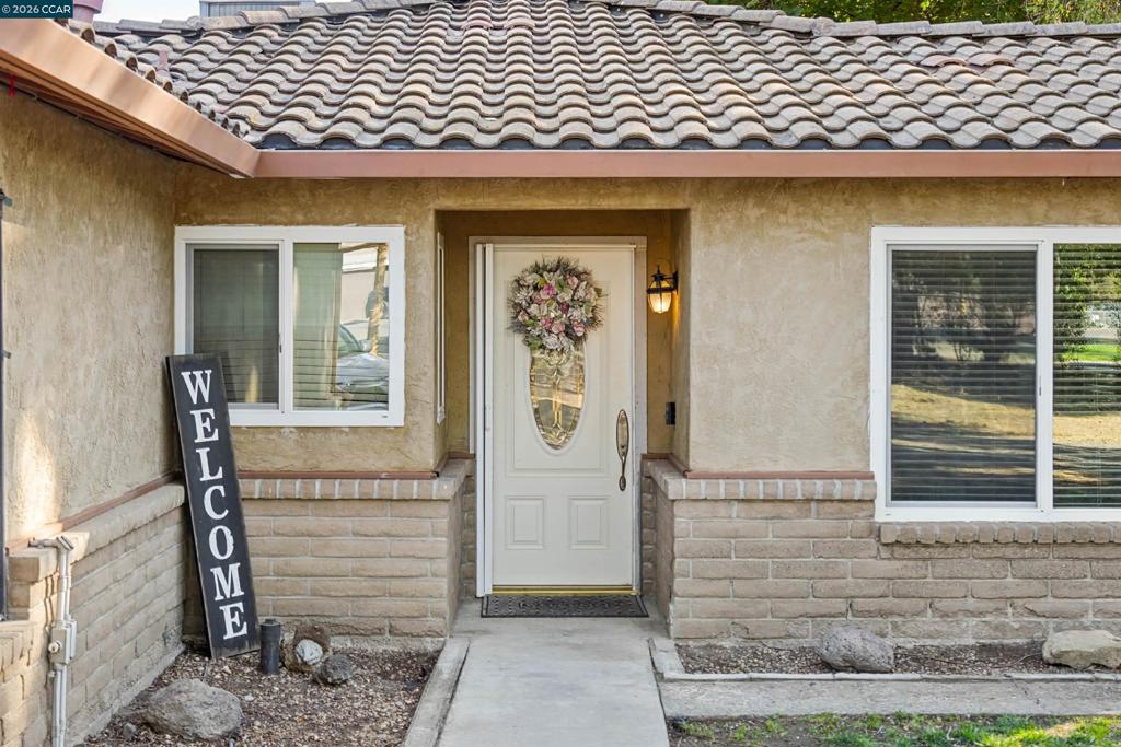 22797 Cozy Ct