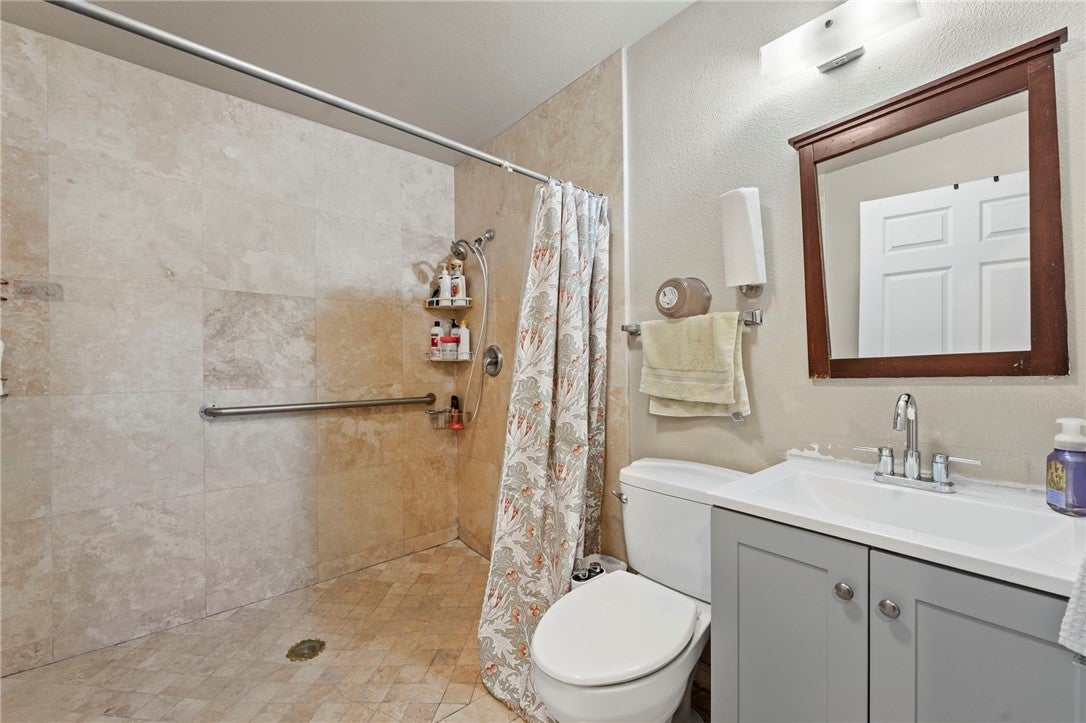 26635 Avenida Deseo, Mission Viejo CA 92691 - Photo 29