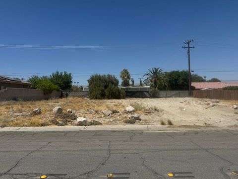 Photo of 3180 Via Escuela, Palm Springs, CA 92262 (MLS # 219150175DA)