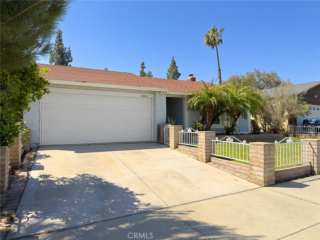 10262 Mandalay Court