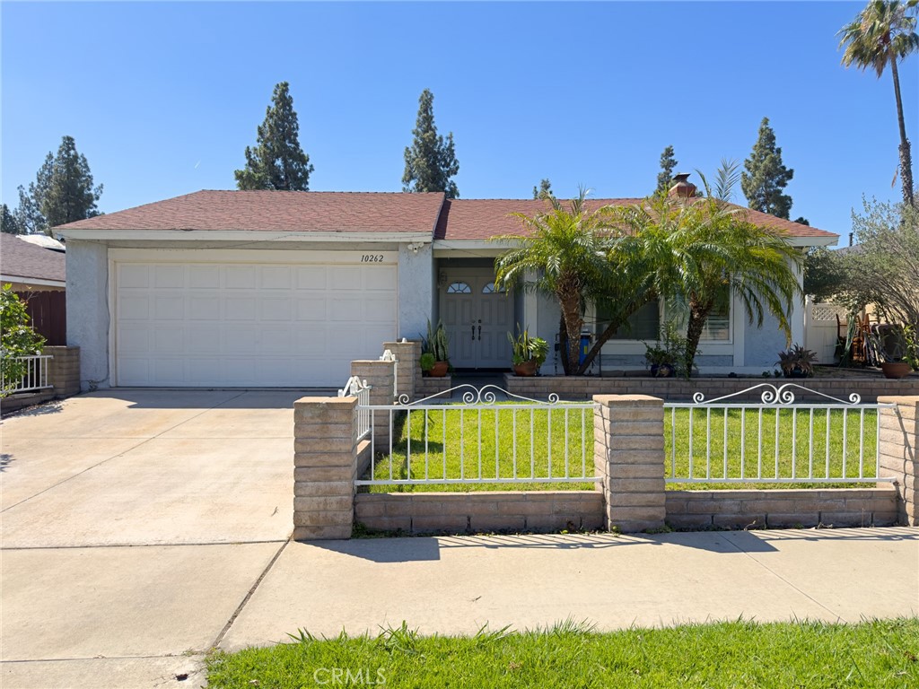 10262 Mandalay Court