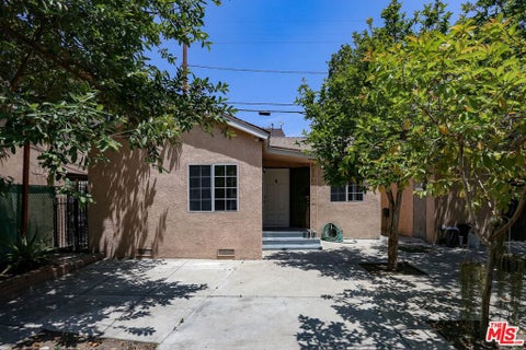 Tiny photo for 1379 W 37th Place, Los Angeles, CA 90007 (MLS # 26873017)