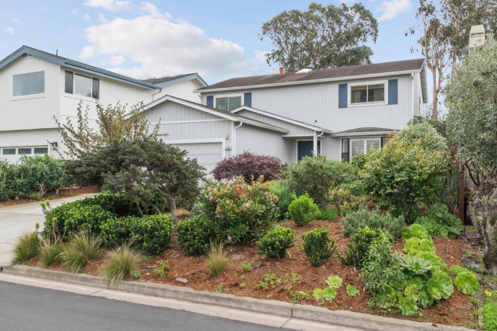 Photo of 336 Miramontes Avenue, Half Moon Bay, CA 94019 (MLS # ML82031982)