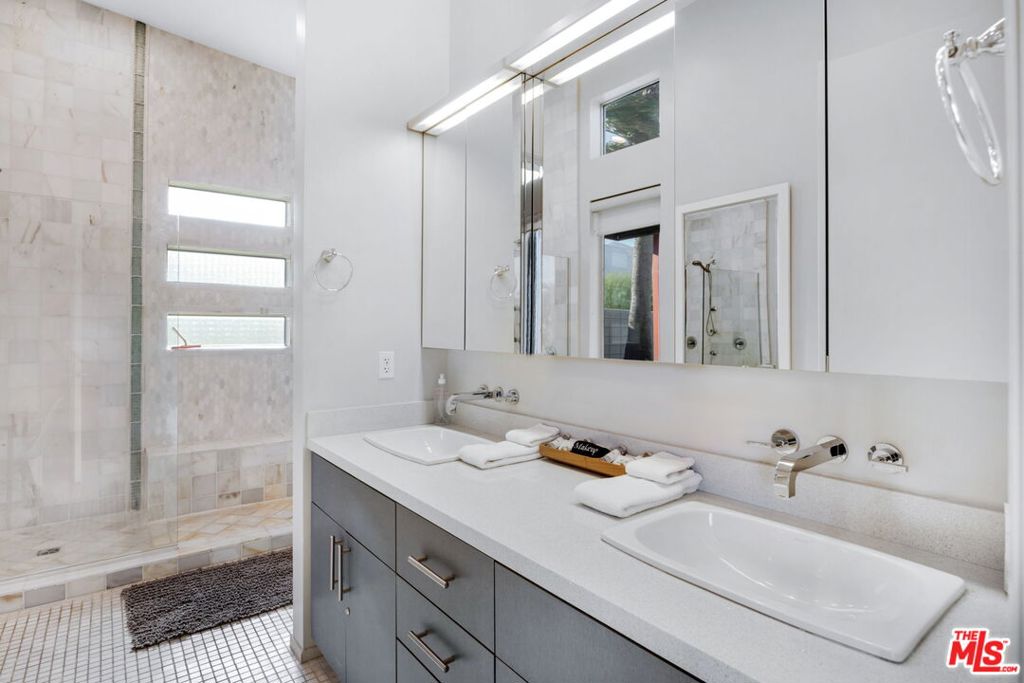 Murano - Residential