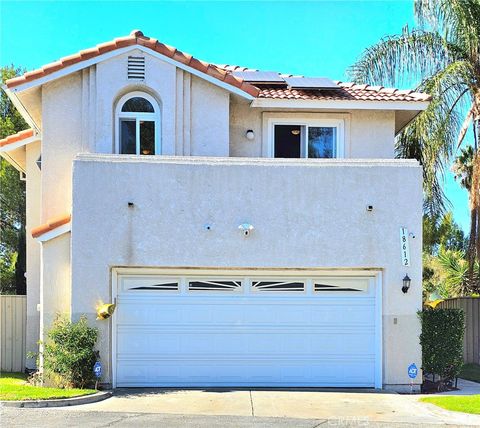 Photo of 18612 Hilton Court, Canyon Country, CA 91351 (MLS # SR25197635) Photo of 18612 Hilton Court, Canyon Country, CA 91351 (MLS # SR25197635)