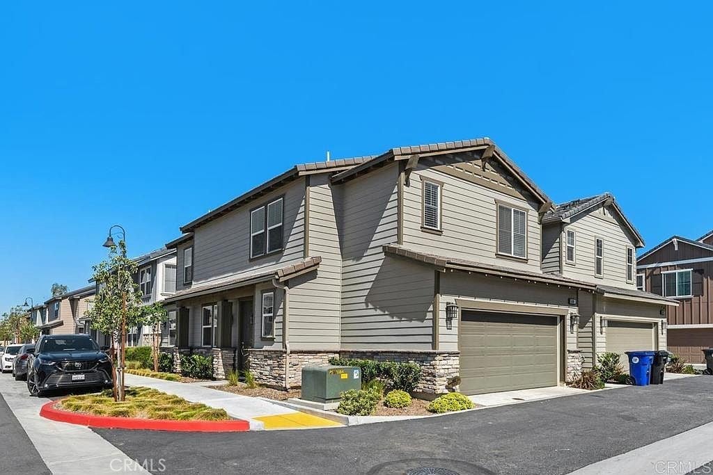 14986 Gallery Way 1