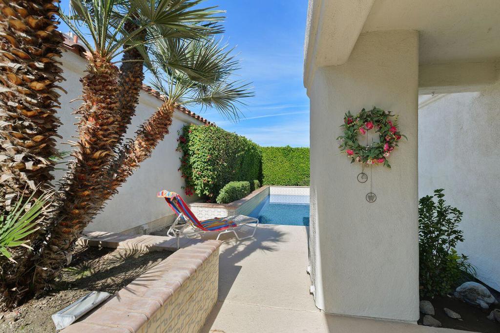 Desert Breezes - Residential Lease