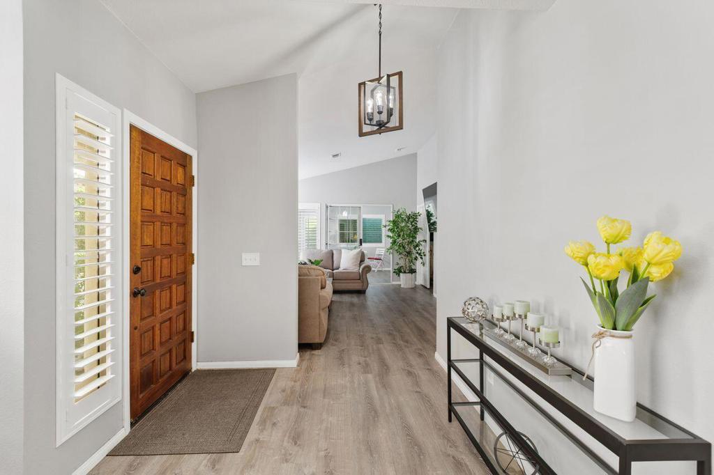 Desert Breezes - Residential Lease