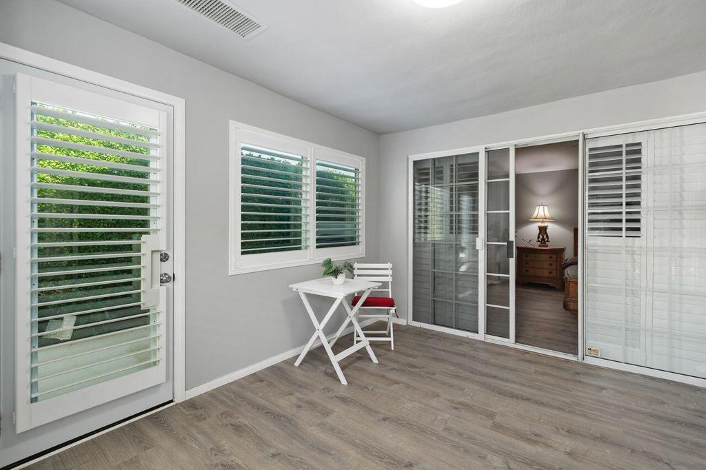 Desert Breezes - Residential Lease