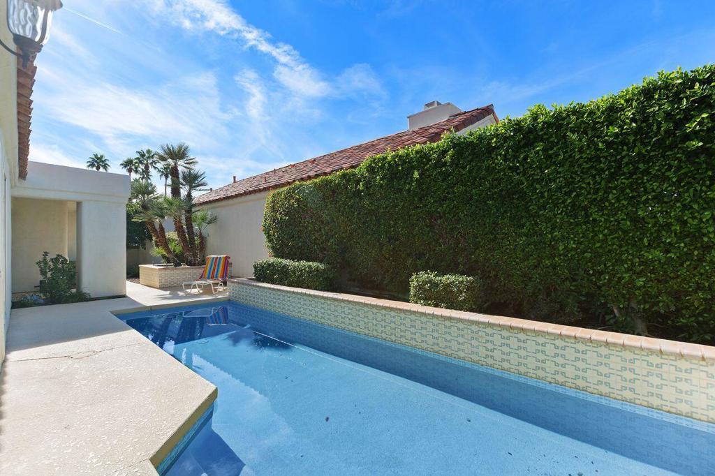 Desert Breezes - Residential Lease