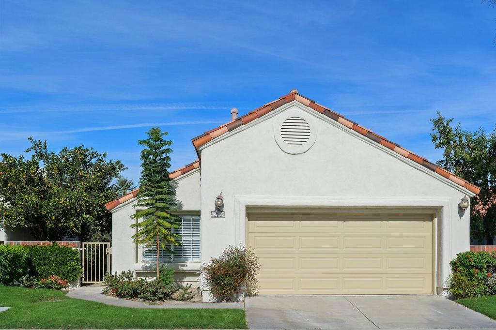 Desert Breezes - Residential Lease