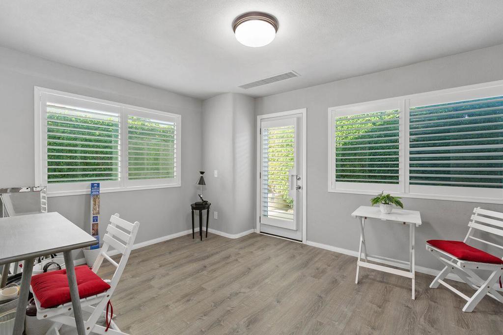 Desert Breezes - Residential Lease