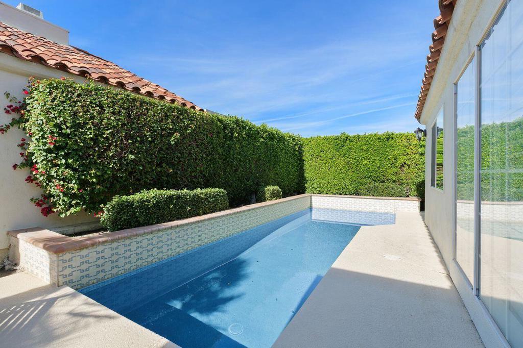 Desert Breezes - Residential Lease