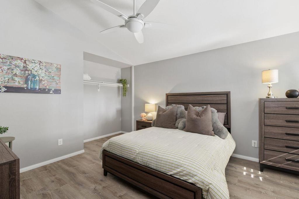 Desert Breezes - Residential Lease