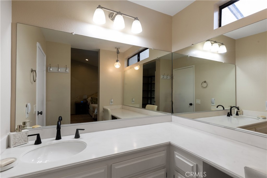 Lakeview Townhomes (LVTH) - Residential