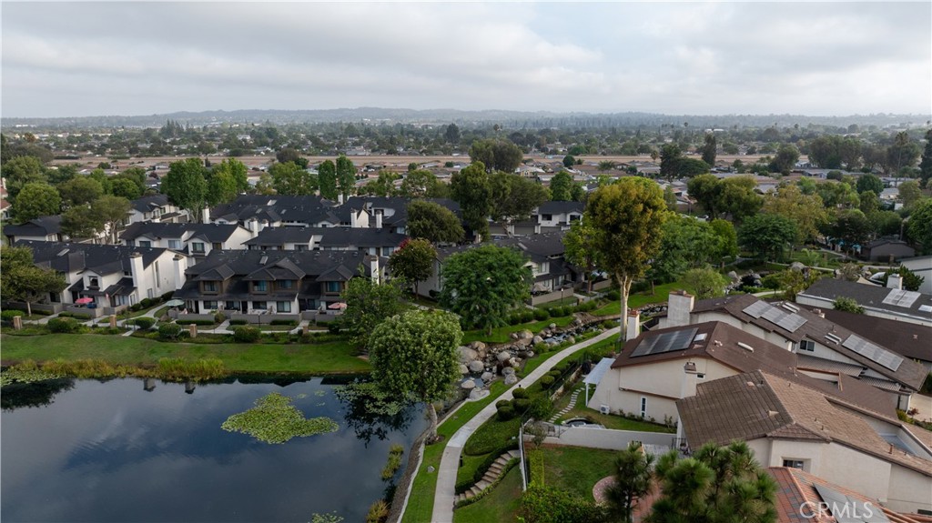 Lakeview Townhomes (LVTH) - Residential