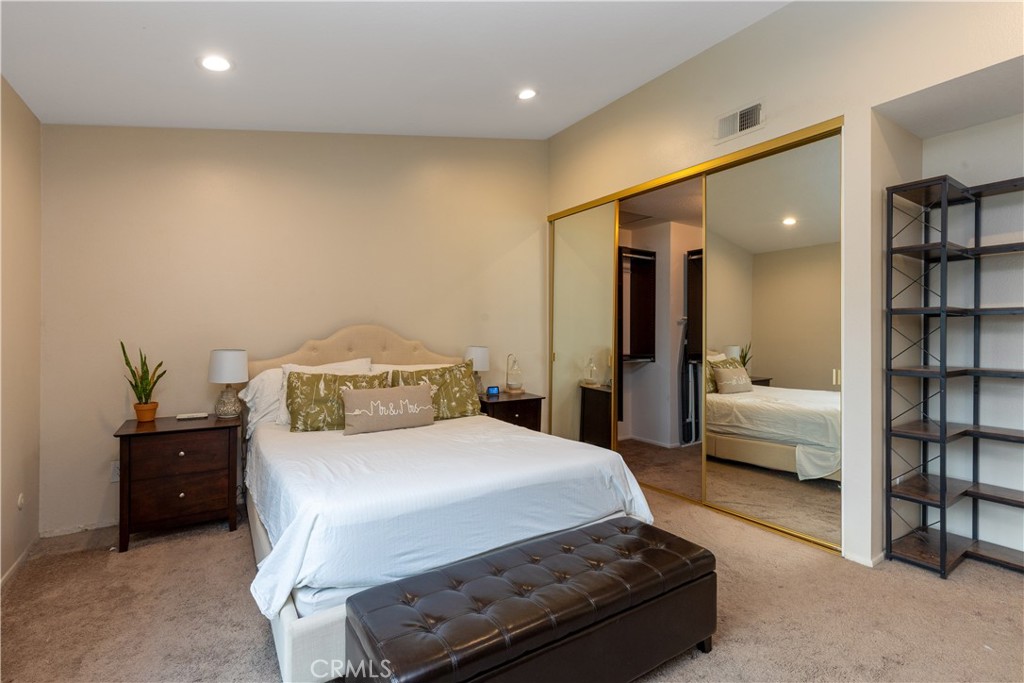 Lakeview Townhomes (LVTH) - Residential