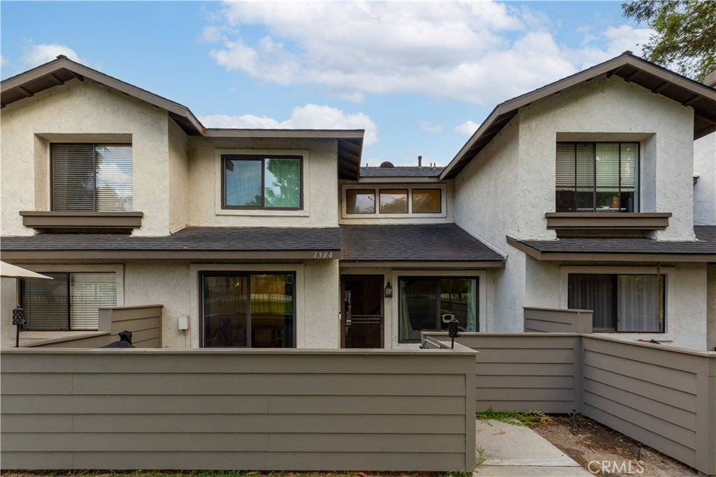 Lakeview Townhomes (LVTH) - Residential