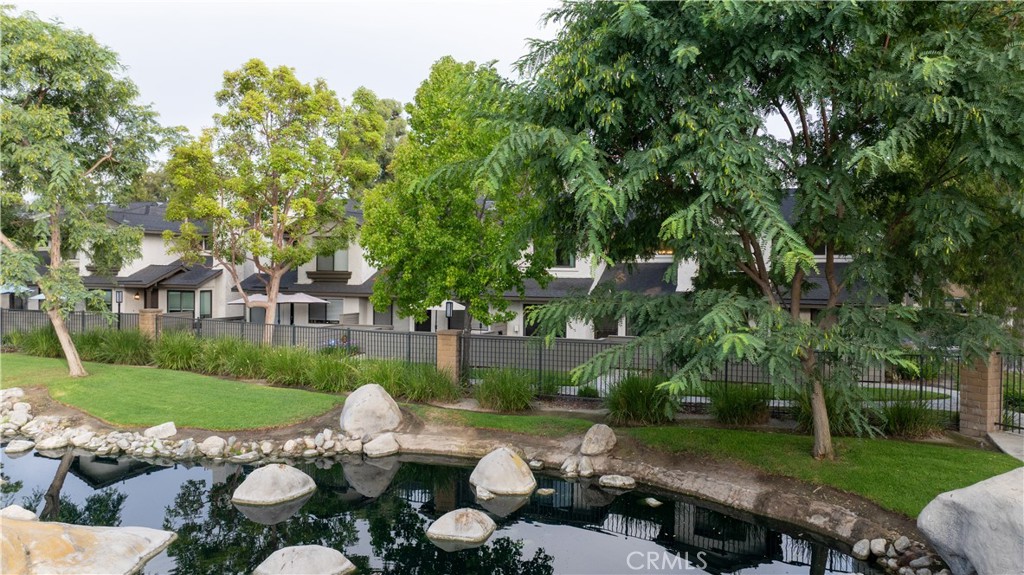 Lakeview Townhomes (LVTH) - Residential