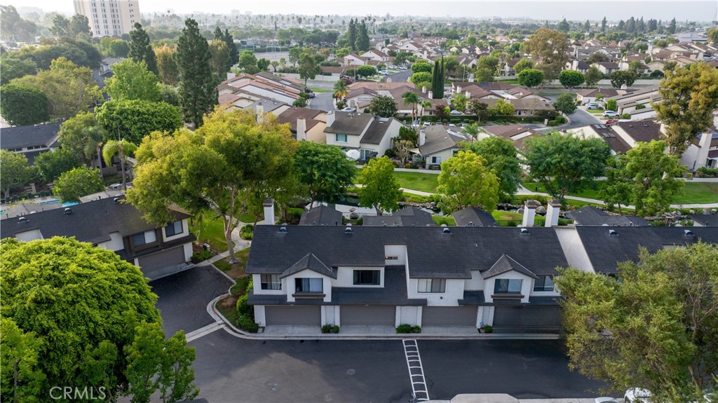 Lakeview Townhomes (LVTH) - Residential