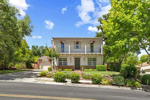Photo of 2730 Club Drive, Gilroy, CA 95020 (MLS # ML82055493)